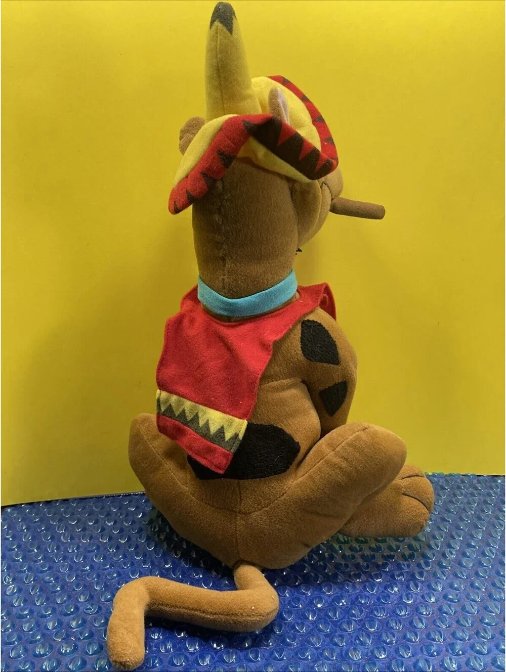 Scooby Doo Mexican Fiesta Sombrero Maraca & Poncho Plush Toy Large 15”